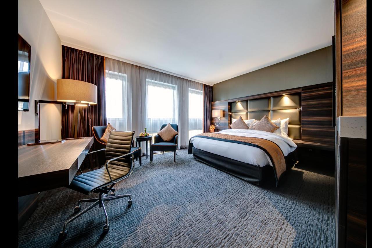 Best Western Premier Hotel Beaulac Neuenburg Exterior foto